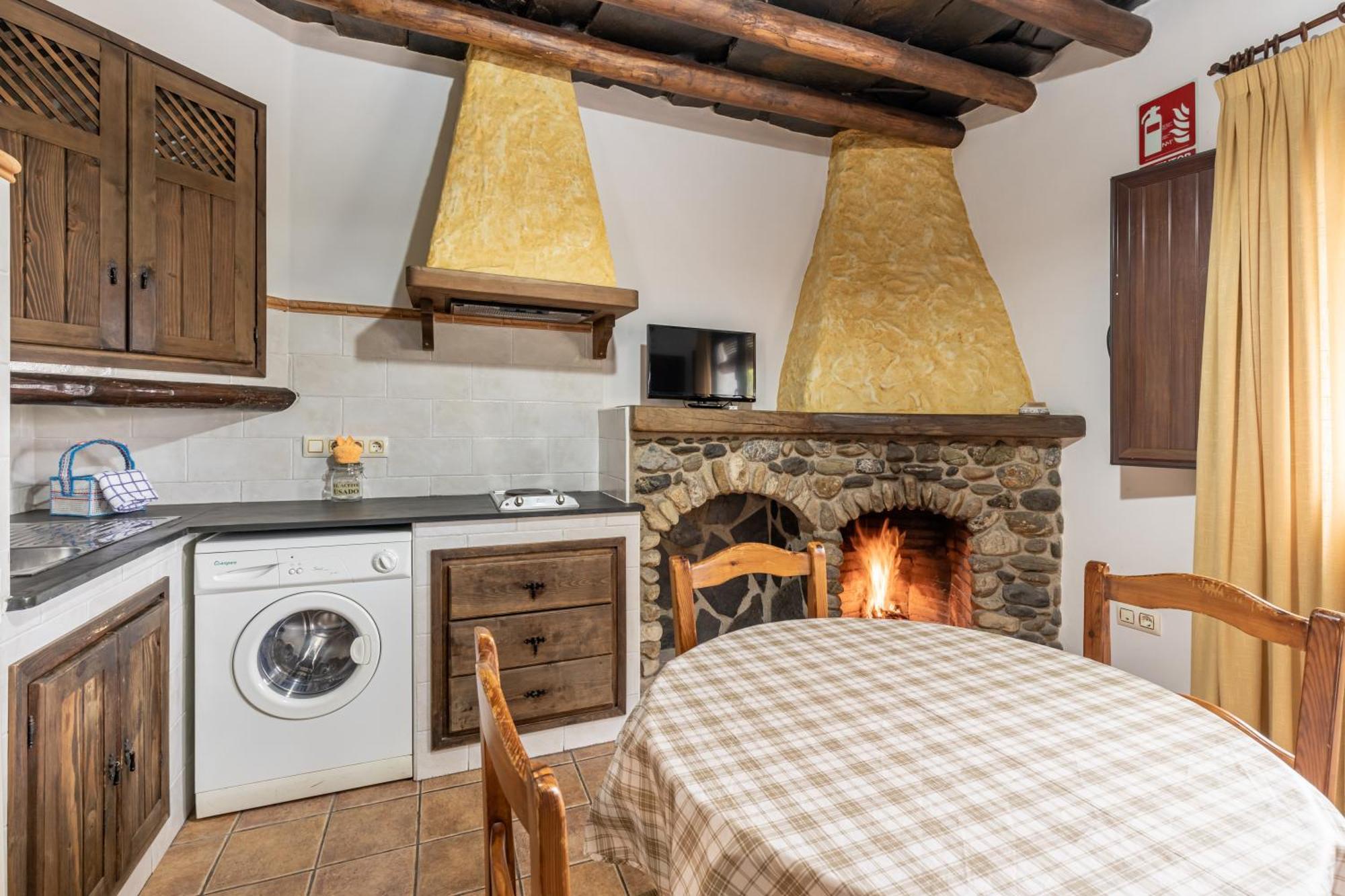 Bérchules Turismo Rural & Spa El Cercado מראה חיצוני תמונה